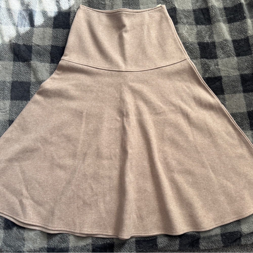 NWT-OGL A-Line Skirt in Soft Tan Size Medium